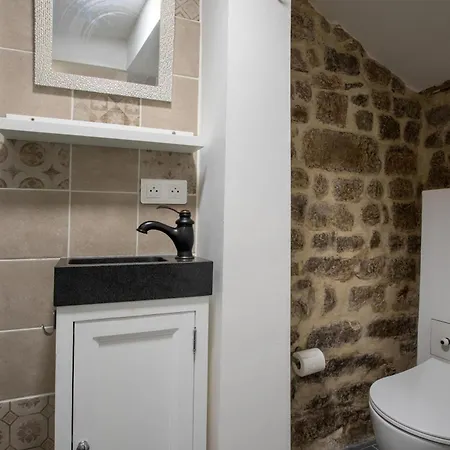 En Plein Centre De Apartment *